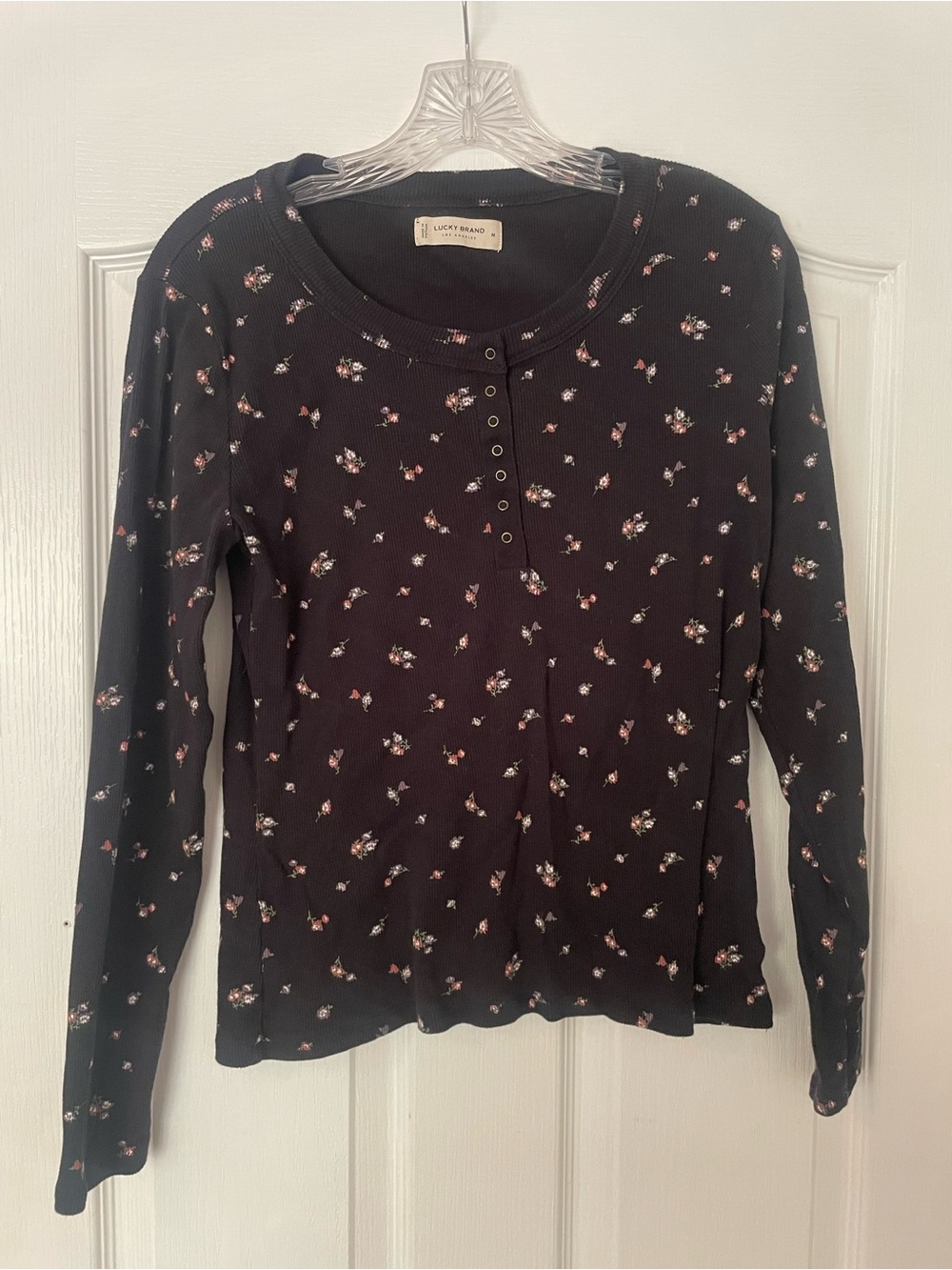 Lucky Brand Black Floral Long-Sleeve Henley Top Ribbed Women’s Medium